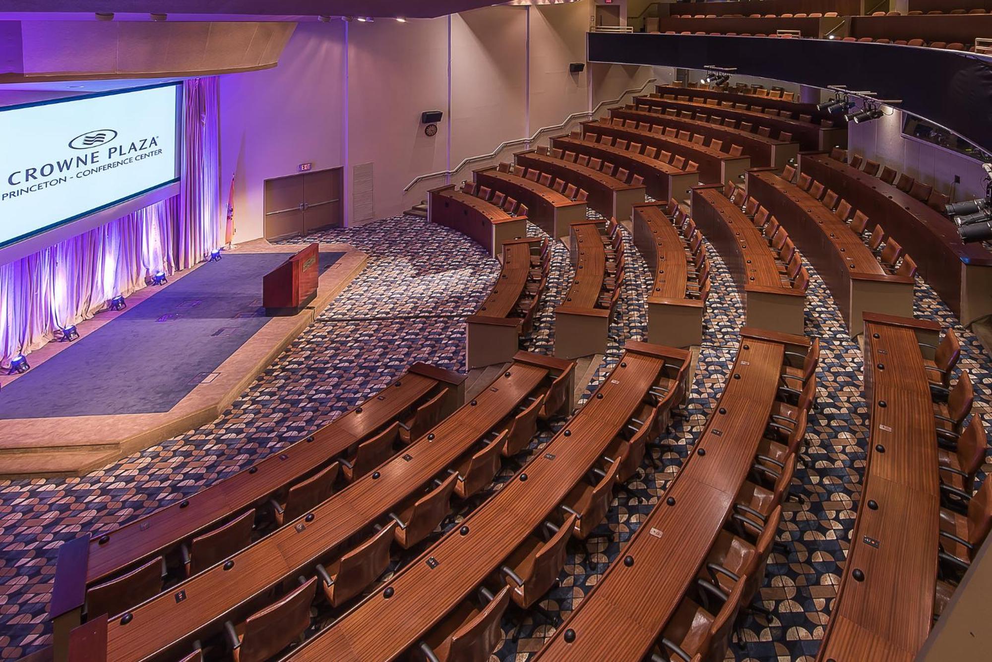 Crowne Plaza Princeton - Conference Center By Ihg Exterior foto