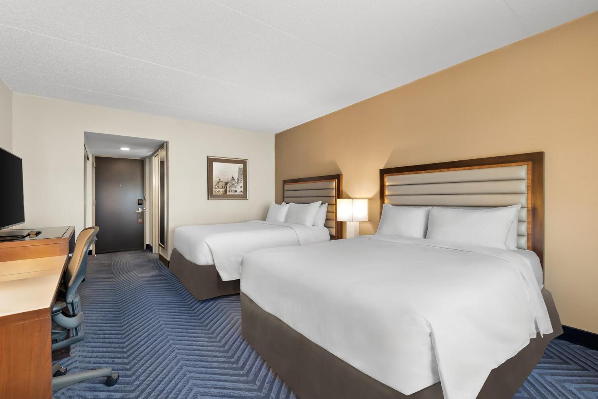 Crowne Plaza Princeton - Conference Center By Ihg Exterior foto