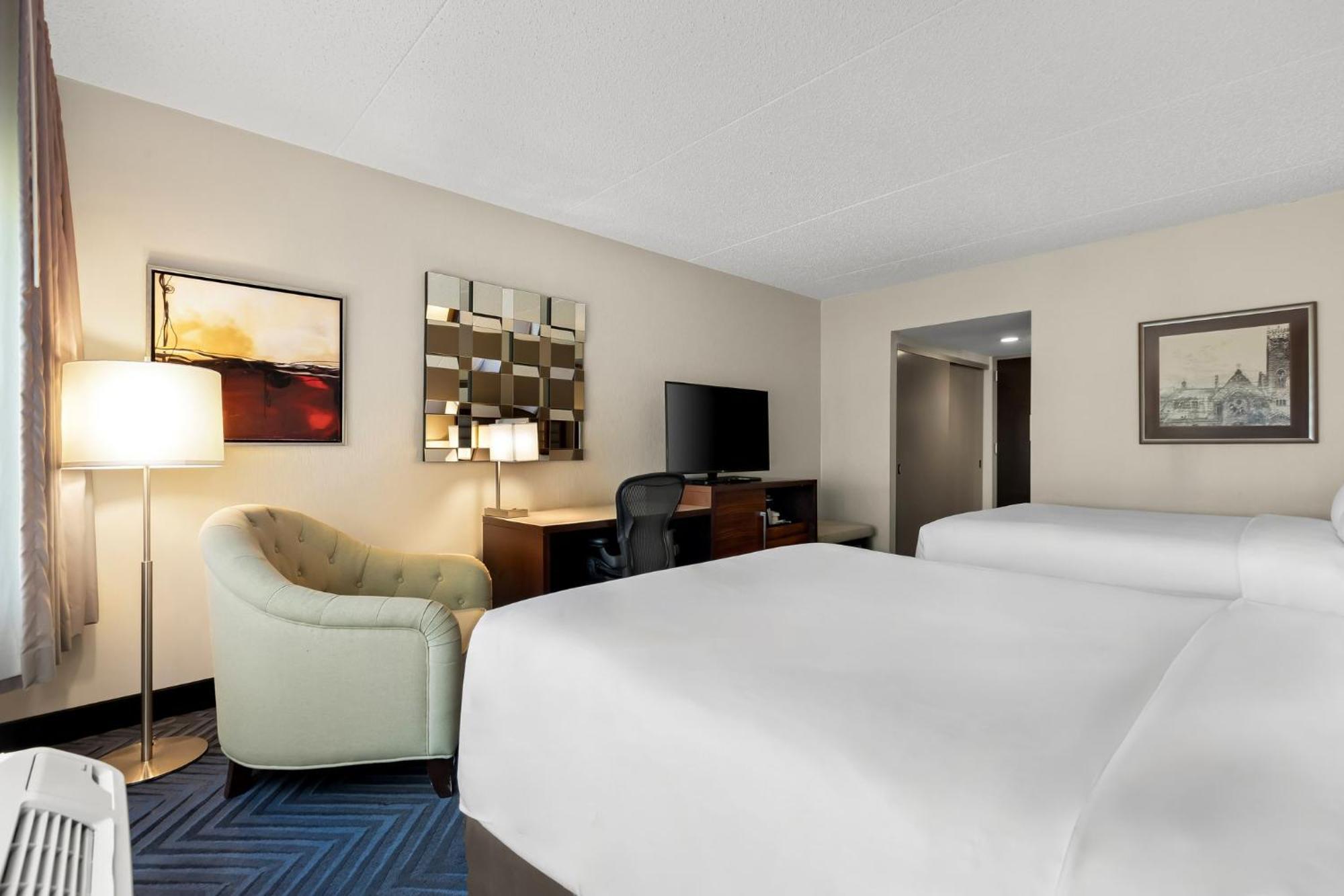 Crowne Plaza Princeton - Conference Center By Ihg Exterior foto