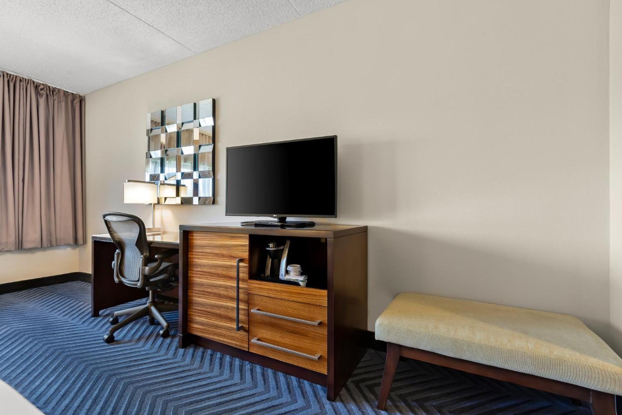 Crowne Plaza Princeton - Conference Center By Ihg Exterior foto